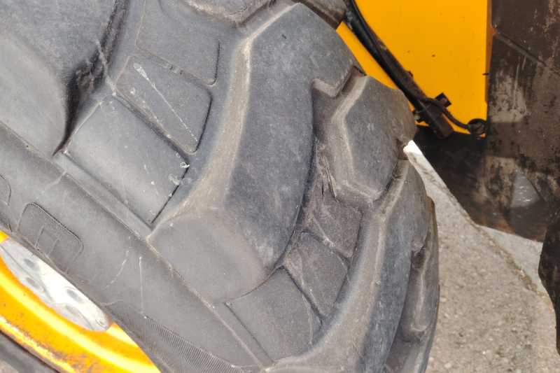 OmecoHub - Immagine JCB 550-80